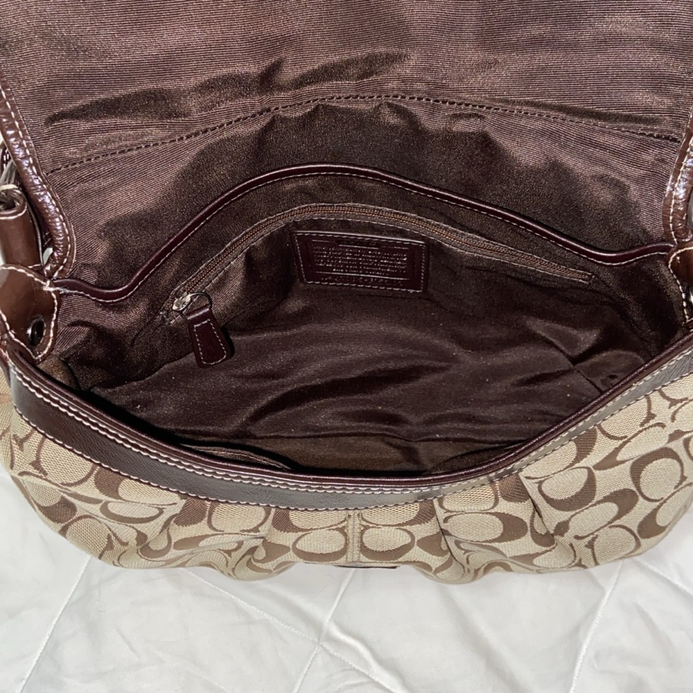 Coach Signature Canvas Shoulder Bag in Khaki/Brown - Picture 13 of 16